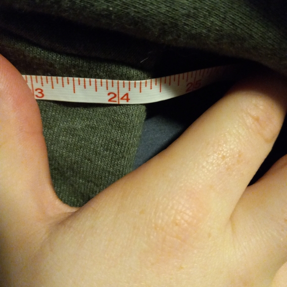 EUC Orvis men’s 1/4 zip graen sweatshirt. - Picture 9 of 12